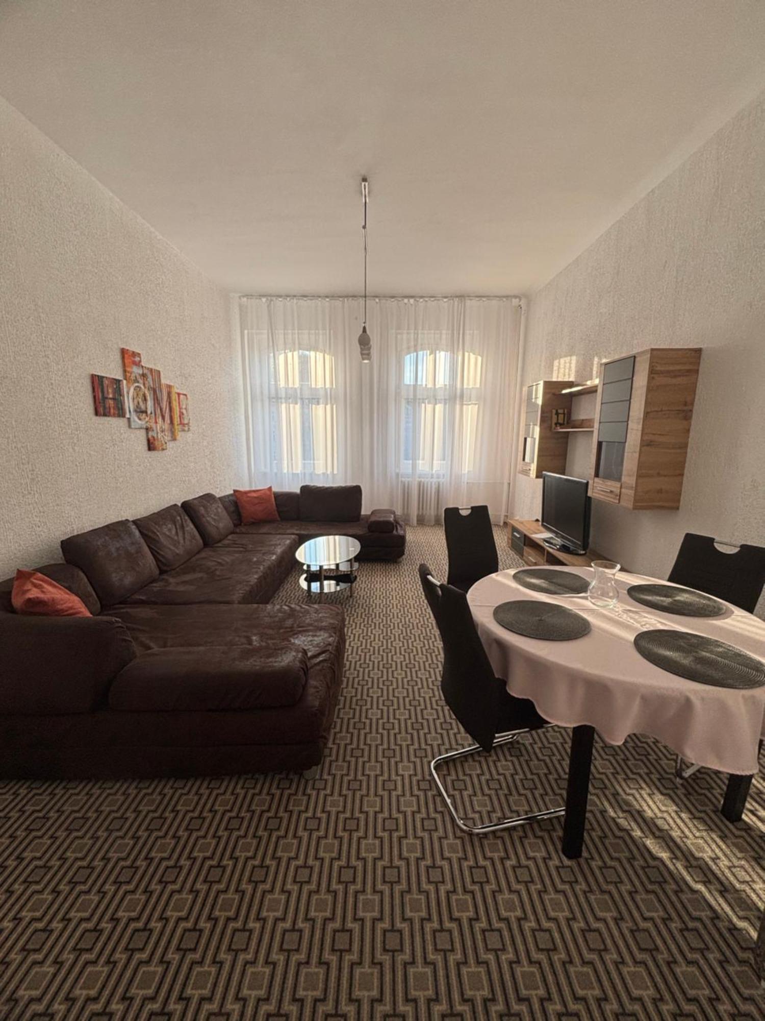 City Centre Apartment Demio Karlovy Vary Ngoại thất bức ảnh