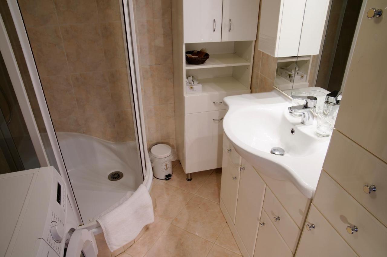 City Centre Apartment Demio Karlovy Vary Ngoại thất bức ảnh